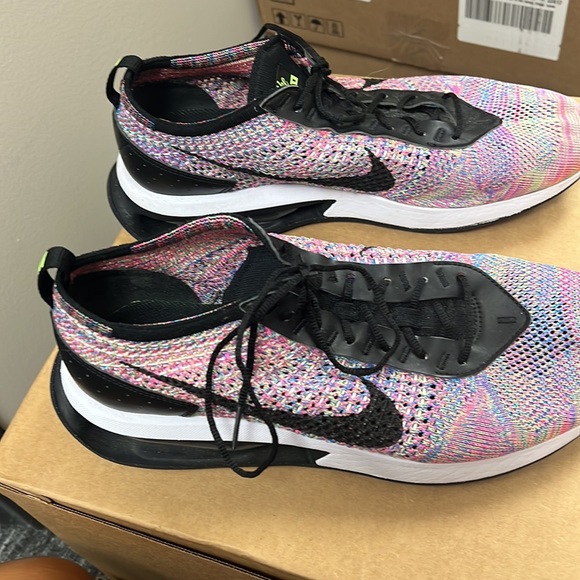 Nike flynit racer mens 10.5/womans 12 - Picture 5 of 8